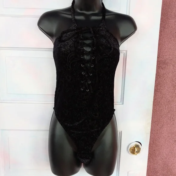 Killstar velvet bodysuit! 2 sizes, nwt in bags! Victorian Gothic super soft top! - Picture 8 of 13